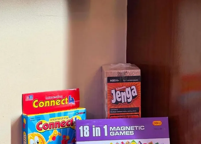 Renz's Metro Hideout Apartamento